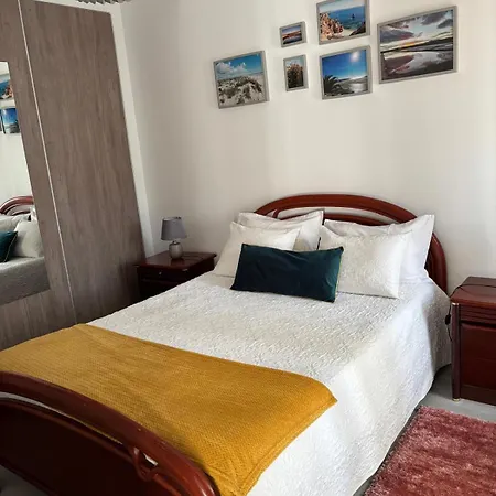 بيت للعطل Casa Andorinha تافيرا